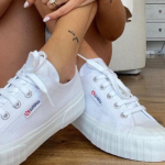 How to Style White Women’s Sneakers? 12 Best Outfit Ideas for a Trendy Look