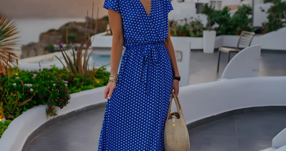 Summer Vacation Outfit Ideas and Greece Travel Looks