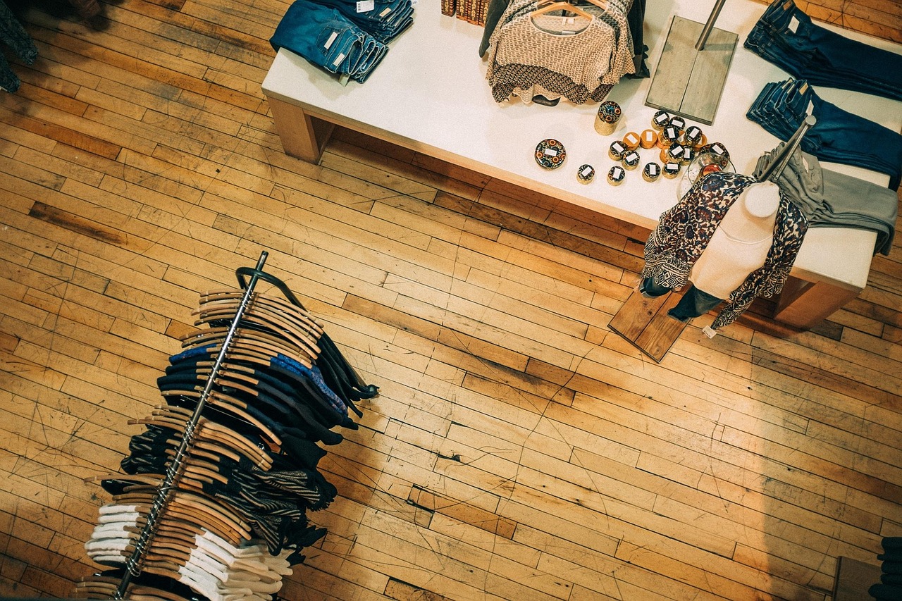 Sun-Smart Style: How to Make Your Wardrobe More Sustainable with Solar-Powered Choices