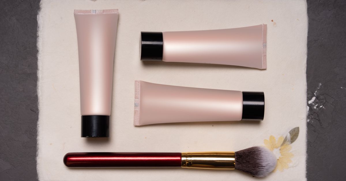 Beginner’s Guide to Building an Easy, Effective Skincare Routine (No Overwhelm!)