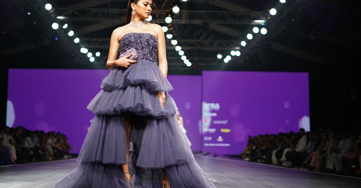 Minimal Effort, Maximum Color: How to Add Vibrant Shades to Your Outfits Without Overthinking