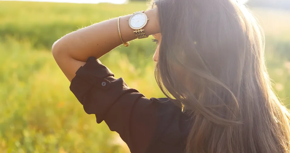 How to Use Wearable Recovery Metrics to Plan Better Workout Outfits and Rest Days