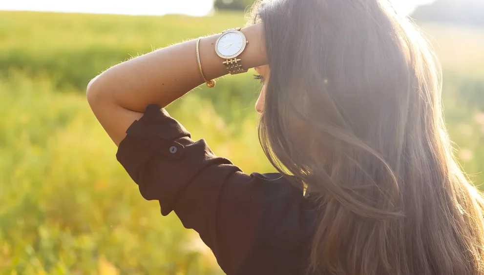 How to Use Wearable Recovery Metrics to Plan Better Workout Outfits and Rest Days